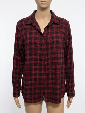 Uniqlo Women's Red and Black Plaid Button-Down Shirt